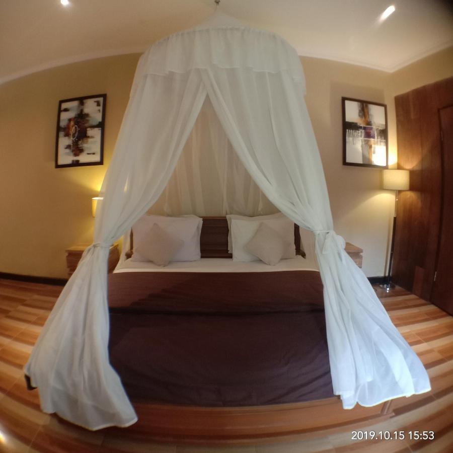 Joglo Villa Bali Penatih Ngoại thất bức ảnh