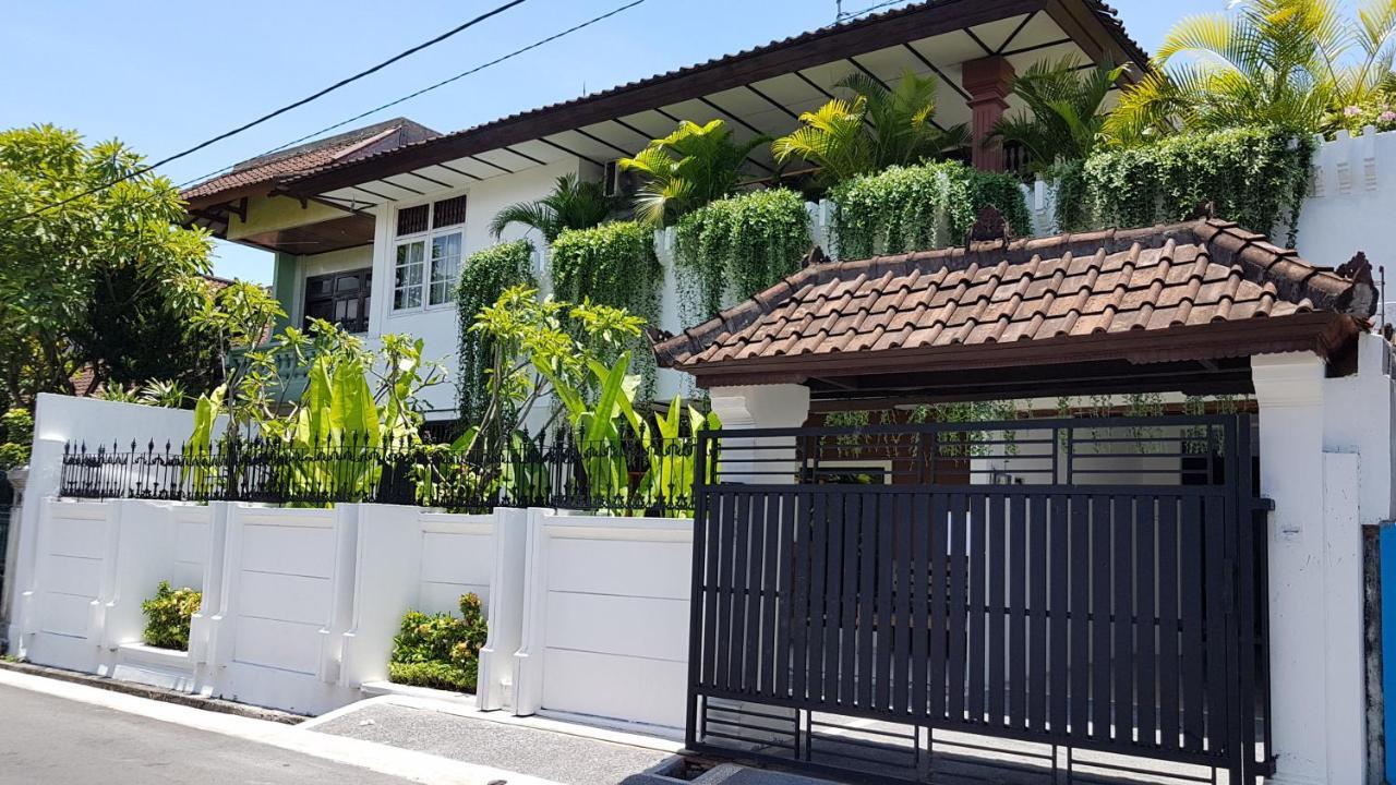 Joglo Villa Bali Penatih Ngoại thất bức ảnh